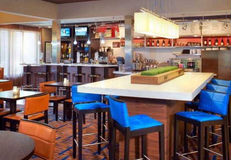 Hotel Courtyard Columbus Worthington Restaurant foto